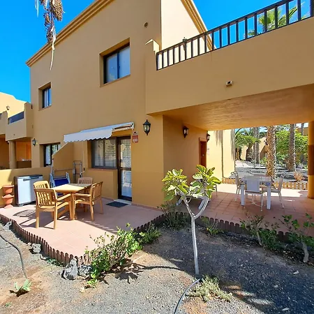 Casa Manba, Terrace, Pool And Wifi Corralejo